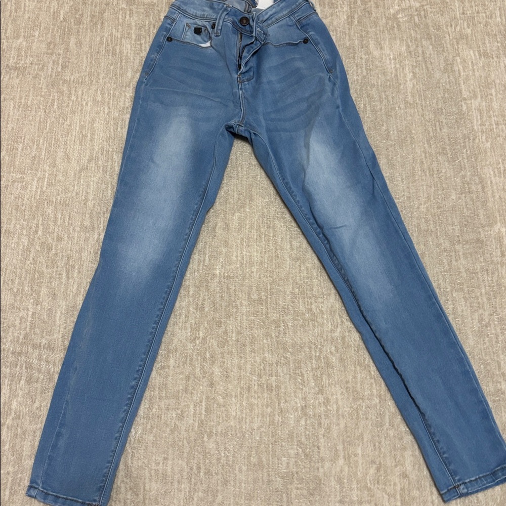 Stylish Blue Denim Jeans